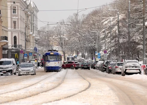 Парковку в Риге хотят сделать еще дороже.