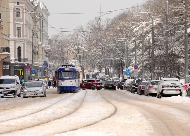 В Риге пересматривают правила для парковок - автоводителям придется платить больше