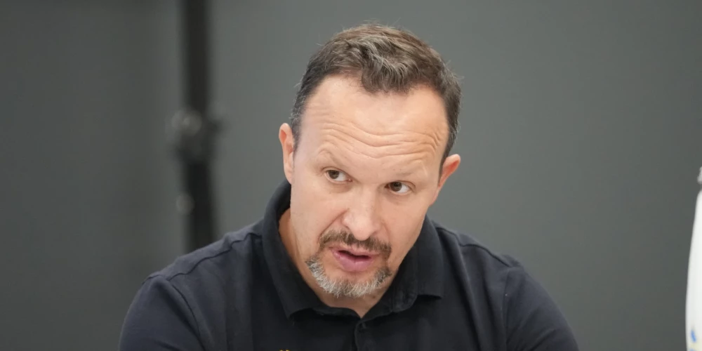 Latvijas valstsvienības galvenais treneris Oļegs Sorokins.