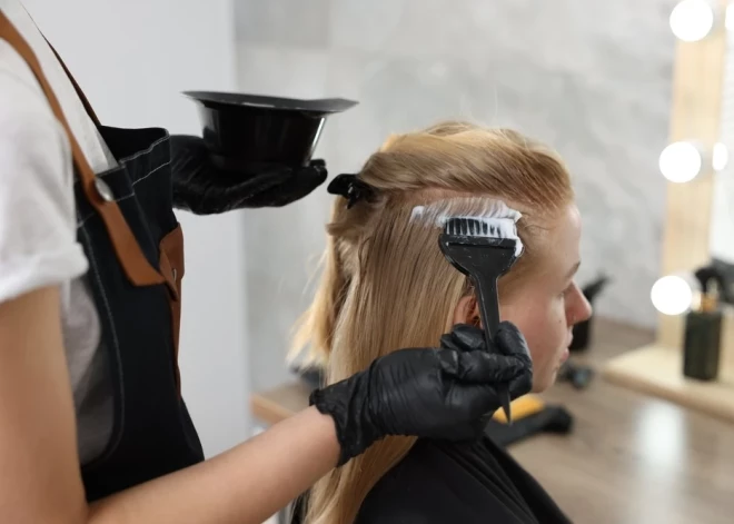 Петерис Апинис объяснил, насколько опасно для здоровья красить волосы