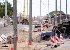 Rīgā Zemitāna tilta pārbūves laikā ierobežos satiksmi vairākās ielās