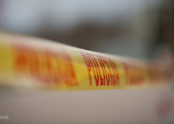 В Гулбене застолье в квартире закончилось убийством: задержаны три человека