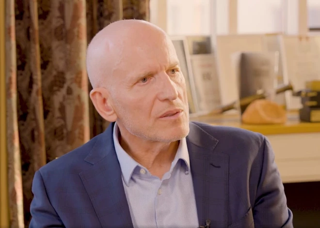 Бывший премьер Крастс: приватизация уничтожила промышленность Латвии