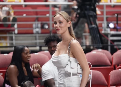 Influencere Laura Vizla. 