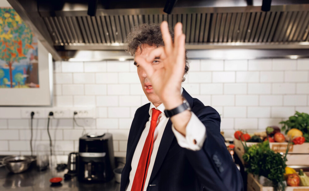 Versija gardēžiem: kartupeļu pankūkas ar lasi un kaviāru Mārtiņa Sirmā gaumē