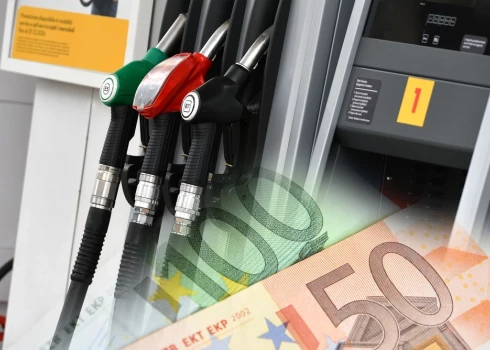 Бензин и дизель оторвались от нефти и ушли в свободное плавание.