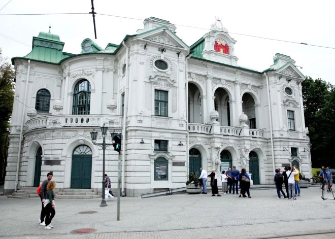 Nacionālais teātris meklē jaunos talantus un izsludina trešo lugu ideju “makšķerēšanas” konkursu 