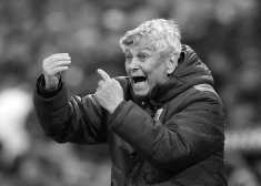 Miris slavenais Rumānijas izlases treneris Mirča Lučesku. Viņa sirds neizturēja izlases neiekļūšanu Pasaules kausā