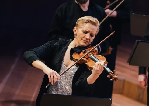 Vineta Sareika (publicitātes foto)