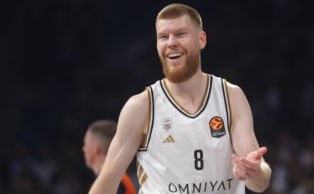 Dāvim Bertānam precīzi metieni izšķirošajos brīžos, 