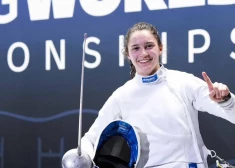 Vēsturisks sasniegums: Sofija Prošina kļūst par pasaules čempioni paukošanā junioriem