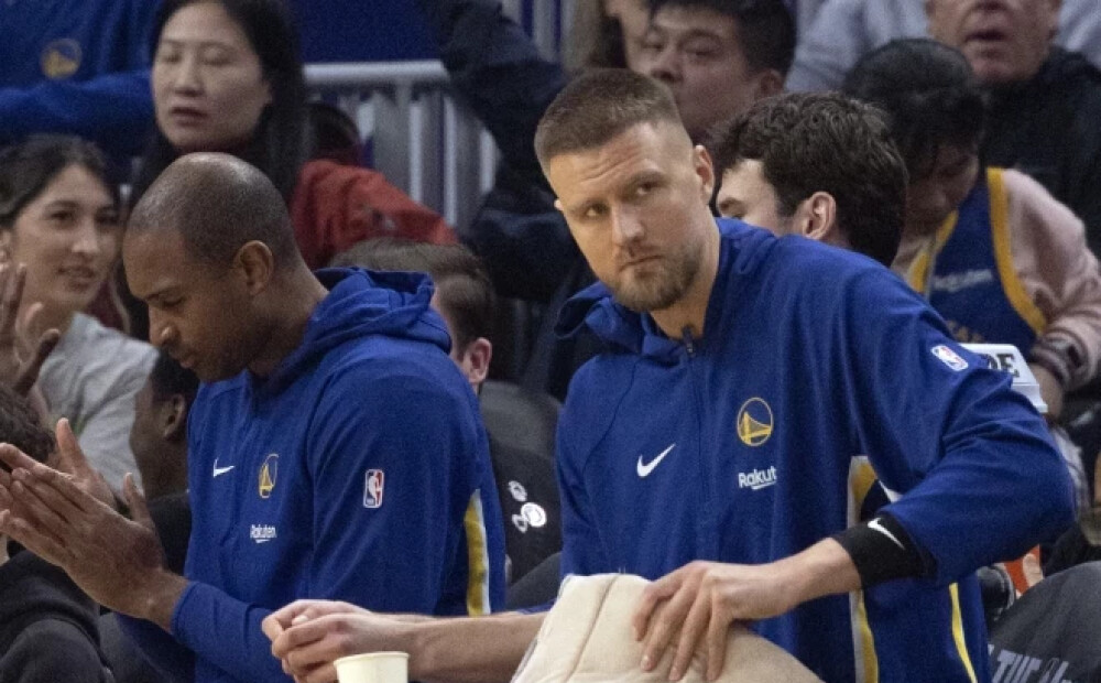 Porziņģis nespēlē kājas sāpju dēļ, 