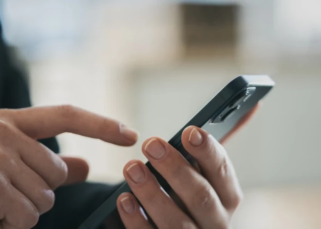 Tikai vienas nedēļas laikā latvieši atdevuši noziedzniekiem teju pusmiljonu