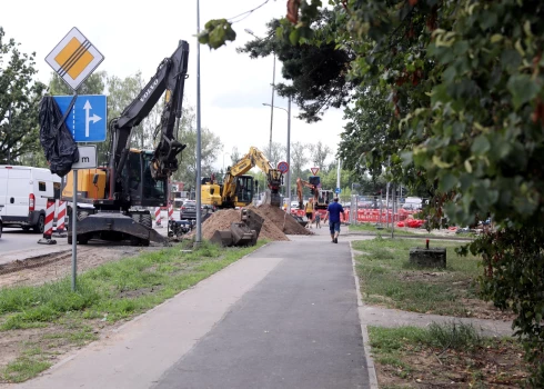 В Латвии предупредили о риске срыва дорожных работ из-за резкого роста цен на топливо и битум.