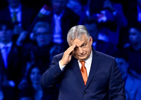 Pirms 12. aprīlī gaidāmajām vēlēšanām ilggadējā Ungārijas premjera Viktora Orbāna pozīcijas nav tik pārliecinošas kā iepriekš.