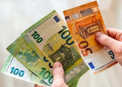 Latvijas Nacionālā sporta padome pērn 10. decembrī pieņēma lēmumus par izcilāko sportistu apbalvošanu un atbalstu starptautisku sacensību organizēšanai. (Foto: Shutterstock)