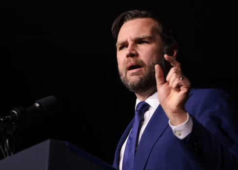 ASV viceprezidents Džeimss Deivids Venss.