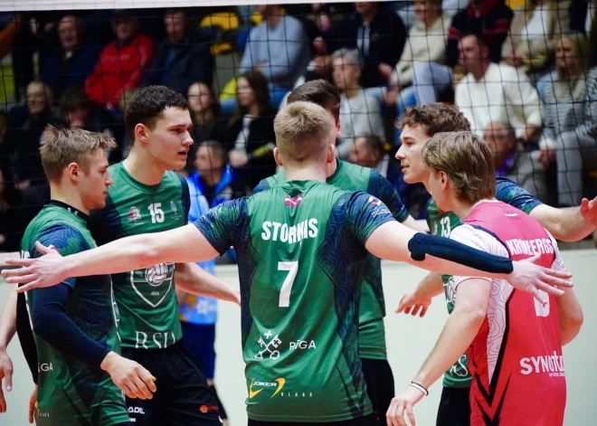 Arī otrajā Latvijas čempionāta volejbolā vīriešiem finālsērijas spēlē uzvar rīdzinieki