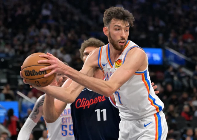 Čempione "Thunder" ar uzvaru garantē pirmo vietu NBA regulārajā turnīrā