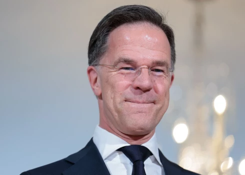 Pat pēc tam, kad Donalds Tramps NATO nosauca par “papīra tīģeri” un publiski pārmeta sabiedrotajiem nelojalitāti, NATO ģenerālsekretārs Marks Rute CNN ēterā izvēlējās samierniecisku toni.