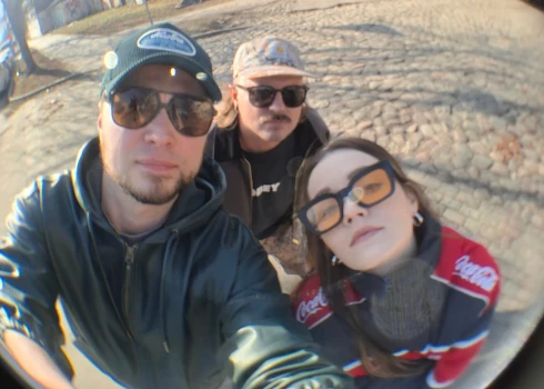 DJ Rudd, Dubra un Esmeralda laiž klajā dziesmu.