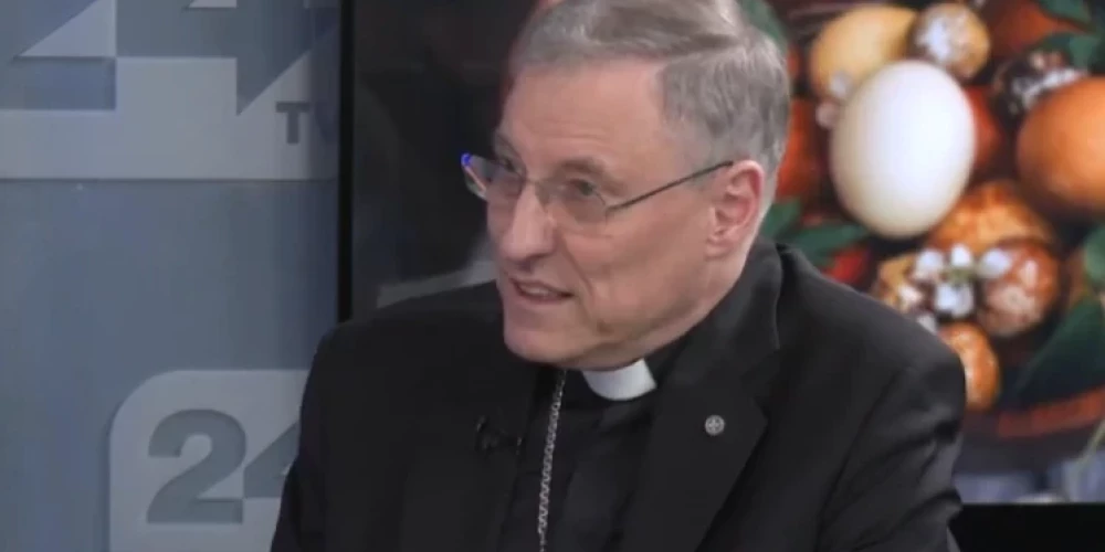 Глава Римско-католической церкви в Риге, архиепископ-митрополит Збигнев Станкевич.