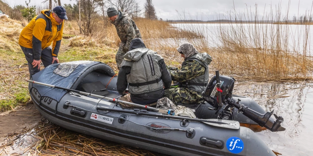 FOTO: "Bezvests.lv"/"Facebook".