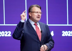 Šlesers kļūst par populārāko premjera amata kandidātu, liecina aptauja