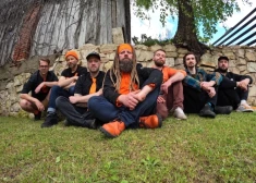 "Oranžās brīvdienas" īpašā veidā godinās viņsaulē aizgājušo grupas biedru Speisu