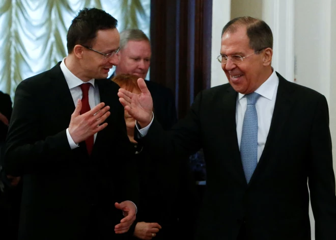 "Tas ir ārkārtīgi satraucoši!" ES pieprasa paskaidrojumus no Ungārijas  par informācijas nopludināšanu Krievijai