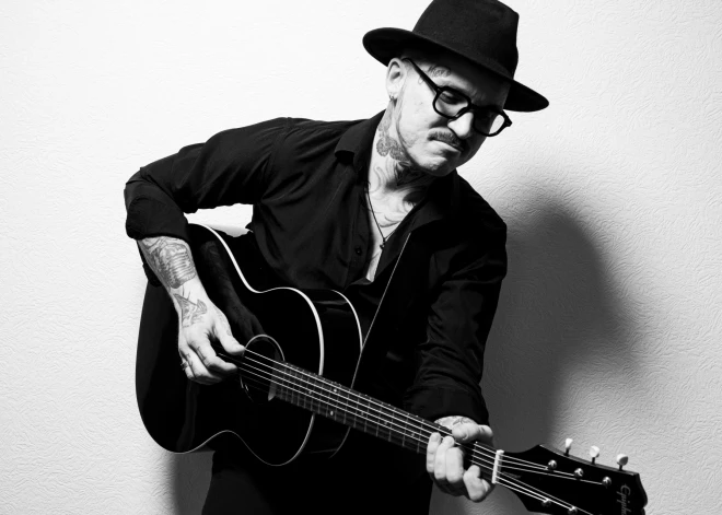 Atgūstoties pēc briesmīgās traģēdijas, Miks Dukurs laiž klajā jaunu singlu “Nothing To Lose”