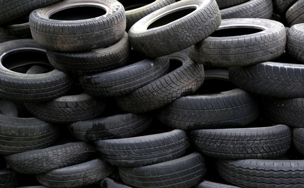 ZAAO aicina nodot nolietotās riepas pārstrādei