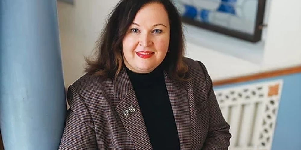 Елена Барбале.