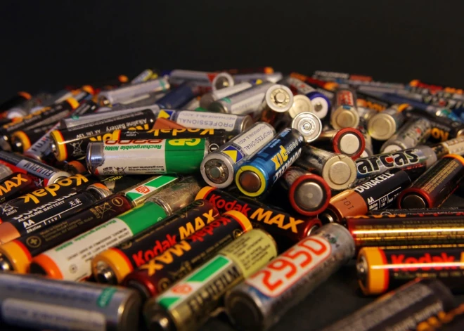 ES pieņem jaunus noteikumus, kuru dēļ Latvijas iedzīvotājiem nāksies vēl vairāk maksāt par atkritumu utilizāciju