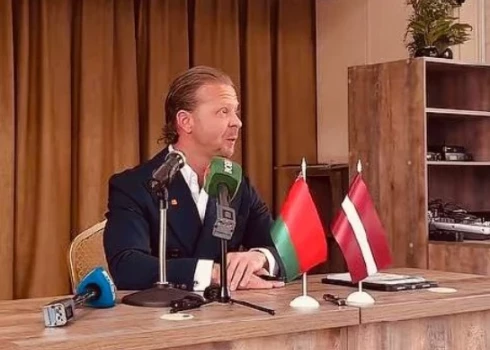 Aleksejs Rosļikovs preses konferencē Minskā (ekrānuzņēmums no Rosļikova "Telegram" kanāla)