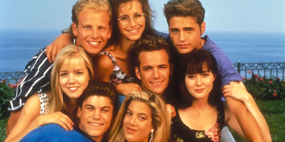 Seriāls "Beverlihilza 90210" bija iemīļots arī Latvijā.