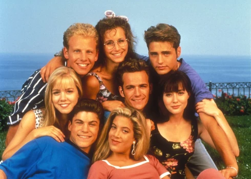 Seriāls "Beverlihilza 90210" bija iemīļots arī Latvijā.