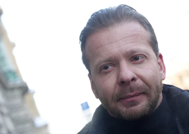 Rīgas domi aicinās vērtēt, vai Rosļikovam pienākas deputāta alga