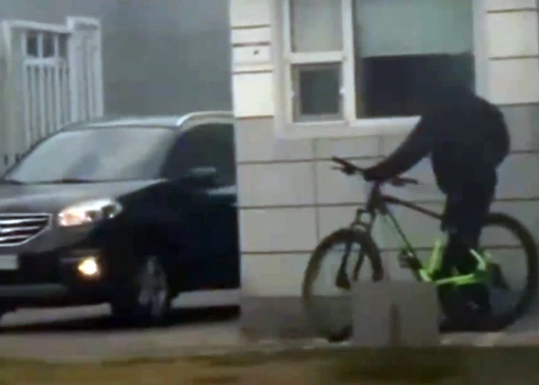 Slepkava no Balkāniem grasās veikt atentātu.