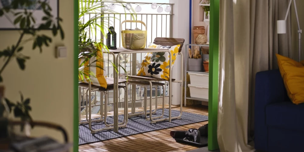 Простые изменения помогут превратить балкон в уютный городской оазис.