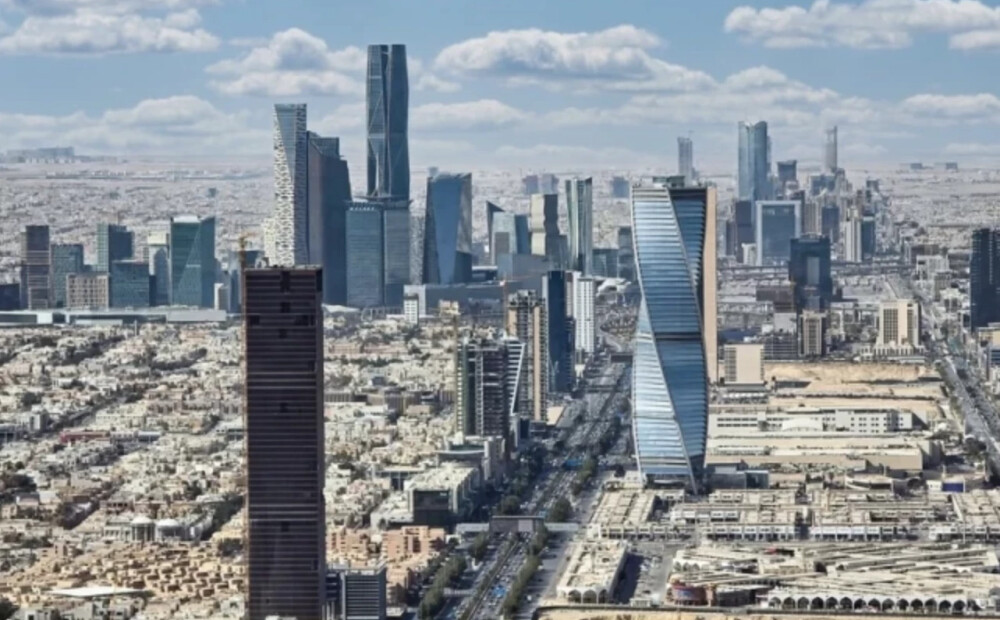 Bez upēm un saldūdens: kā iekārtota viena no neparastākajām valstīm pasaulē