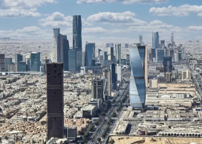 Bez upēm un saldūdens: kā iekārtota viena no neparastākajām valstīm pasaulē