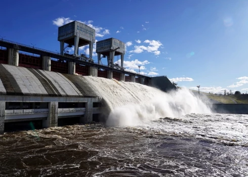 Латвийские ГЭС помогают пережить кризис.
