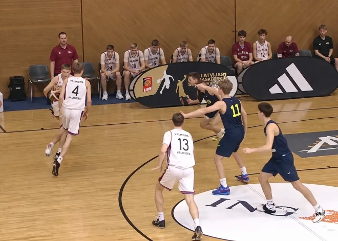 Latvijas U-18 basketbolisti turnīru Vācijā noslēdz ar uzvaru pār zviedriem