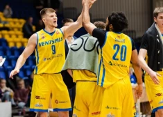 "Ventspils" basketbolisti LBL ceturtdaļfināla pirmajā mačā uzvar "Ogri"