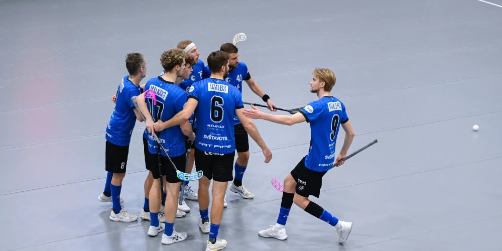 Cēsu "Lekrings" florbolisti kļūst par deviņkārtējiem Latvijas čempioniem. 