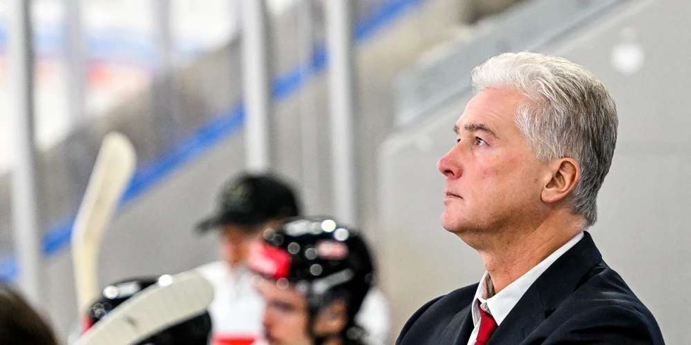 Austrijas hokeja izlases galvenais treneris Rodžers Baders nav mierā ar attieksmi pret hokeju Austrijā.