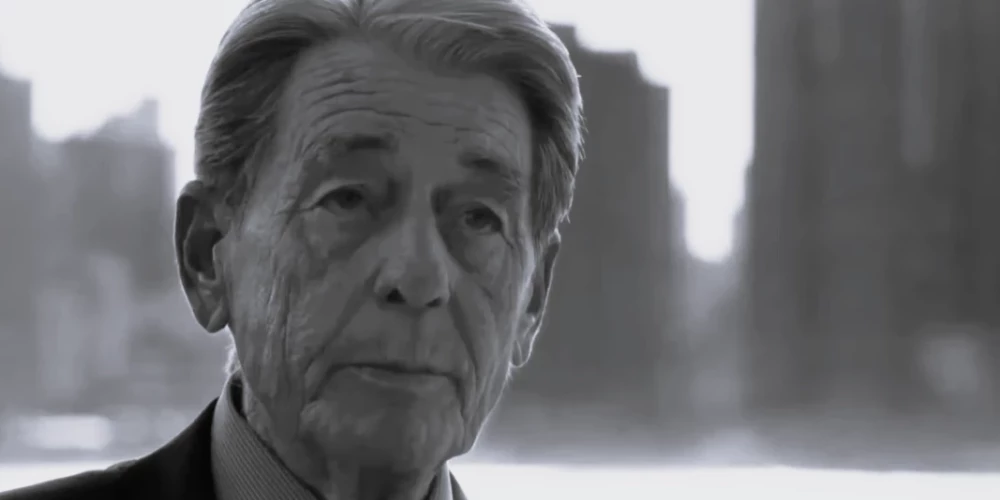 Miris aktieris Džons Nolans, kurš spēlēja “Betmena” triloģijā un “Person of Interest”.