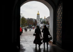 Krievijas izsludinātais Lieldienu pamiers jau pārkāpts simtiem reižu, ziņo Ukraina