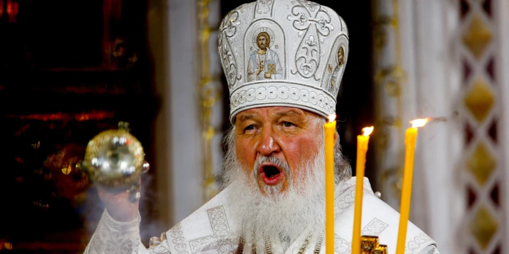 Maskavas patriarhs Kirils pagājušās nedēļas nogalē pareizticīgos pamanījās apsveikt nevis Lieldienās, bet gan Ziemassvētkos.